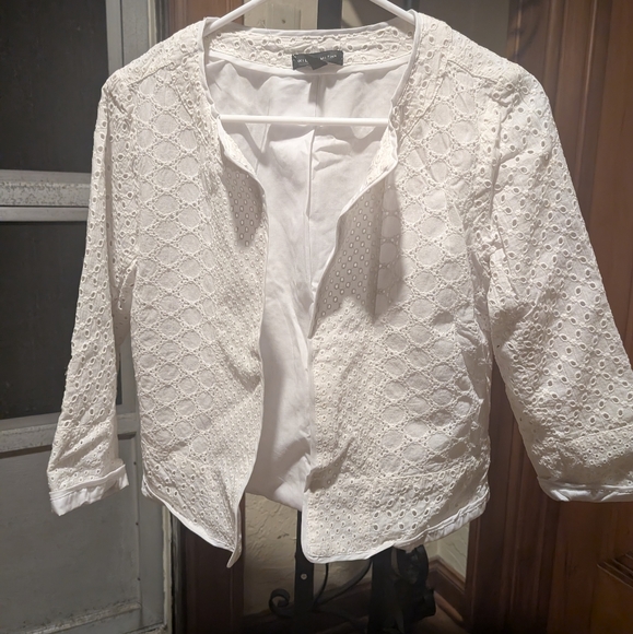 WILLI SMITH WHITE EYELET JACKET, SIZE SMLL - Picture 8 of 11